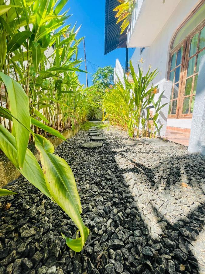 Bougain Villa Guesthouse Mirissa Buitenkant foto